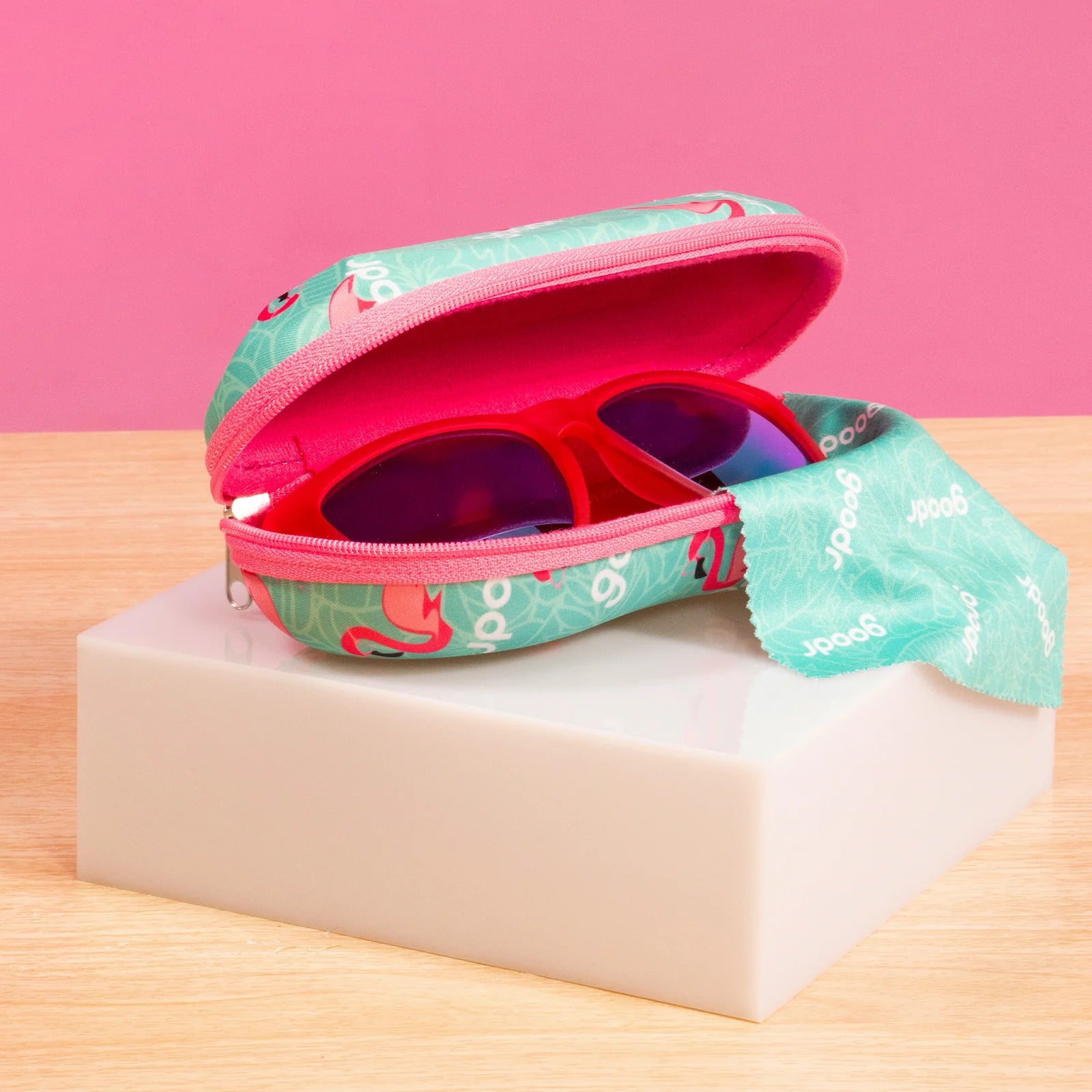 GOODR Best Case Scenario - Hard Sunglasses Case