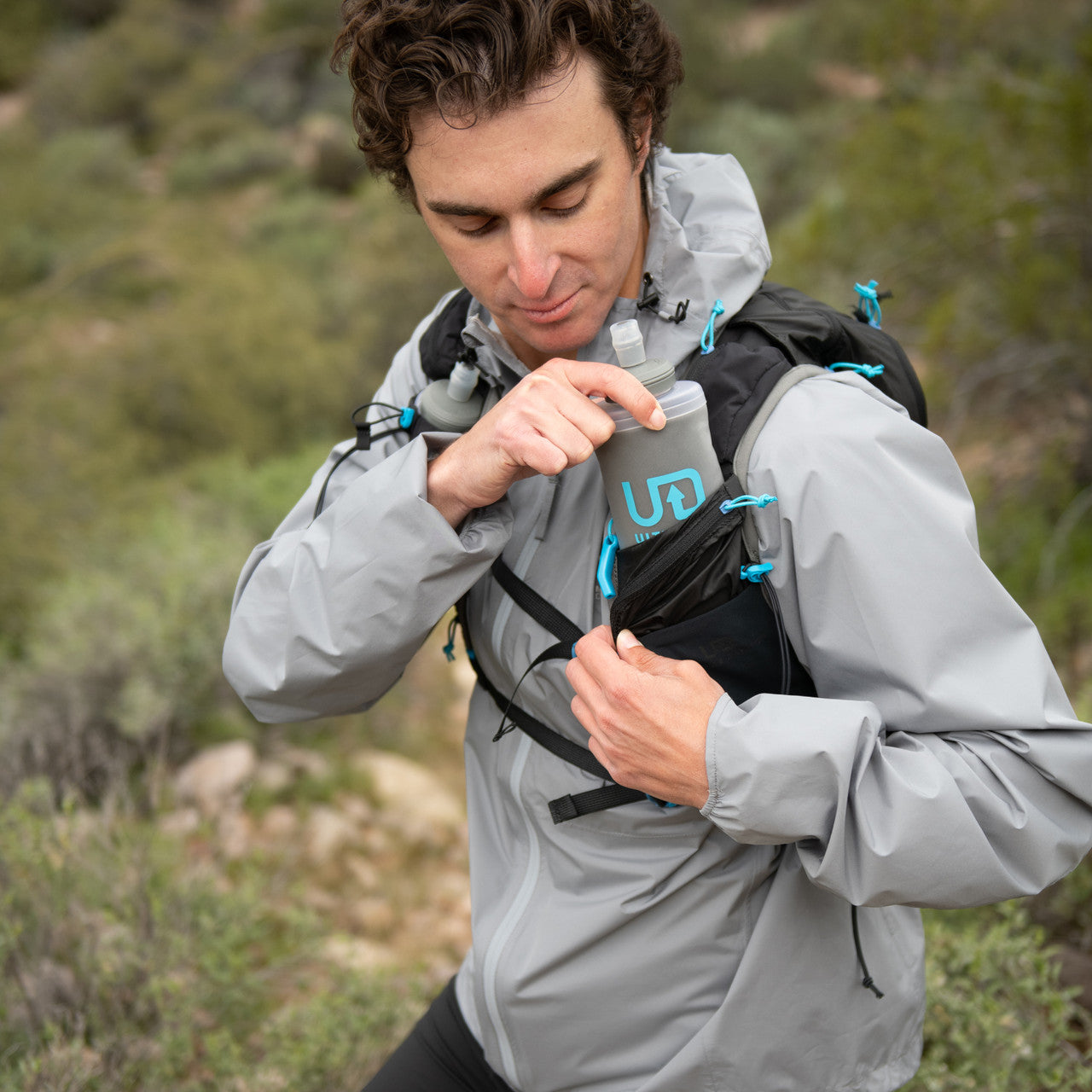ULTIMATE DIRECTION Adventure Vest 6.0 17L