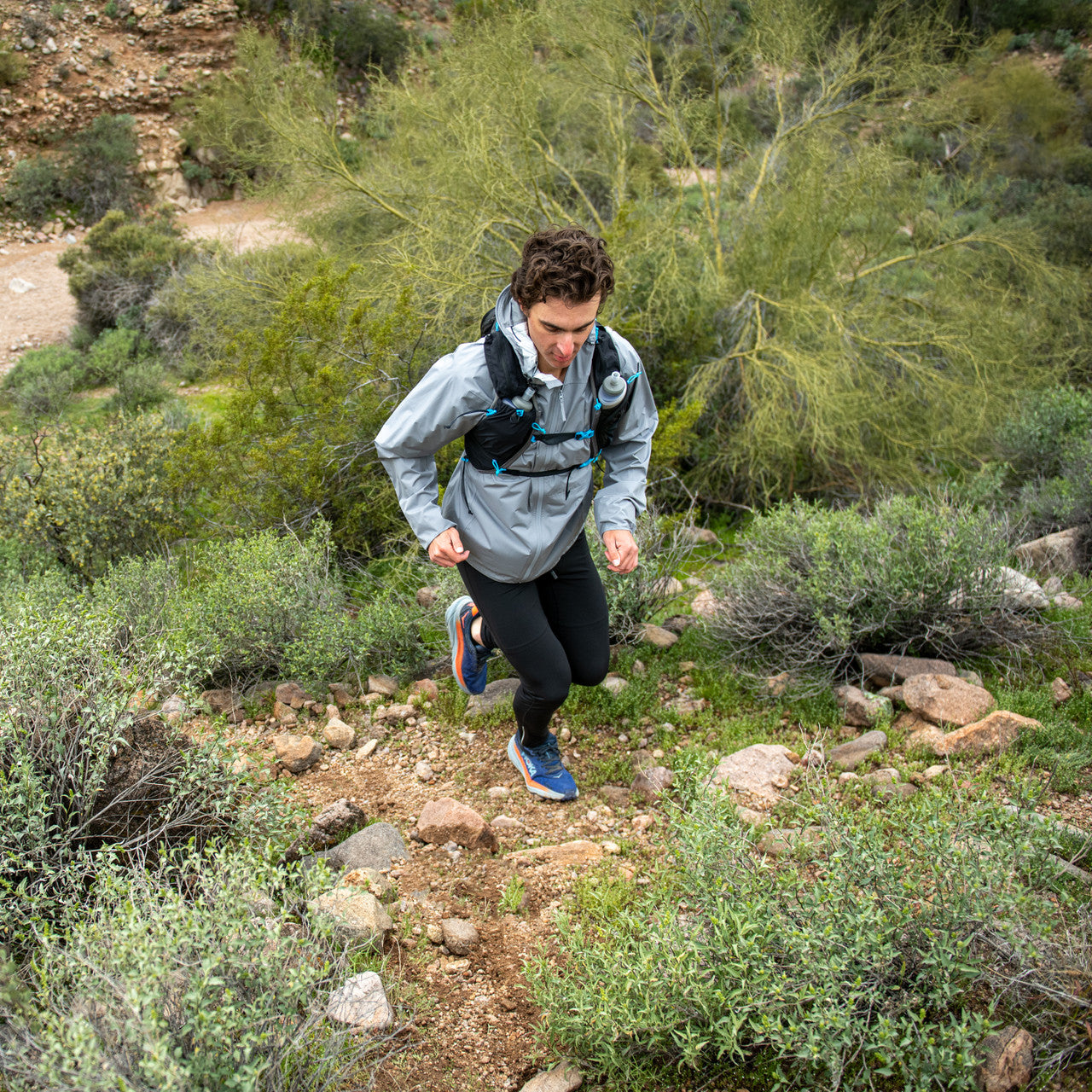 ULTIMATE DIRECTION Adventure Vest 6.0 17L