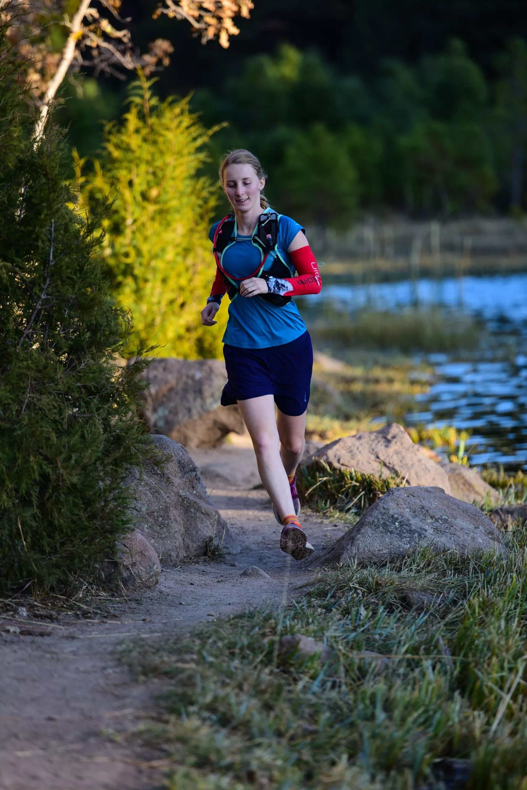 ULTRASPIRE Astral 4.0 Race Vest 9L - Women's