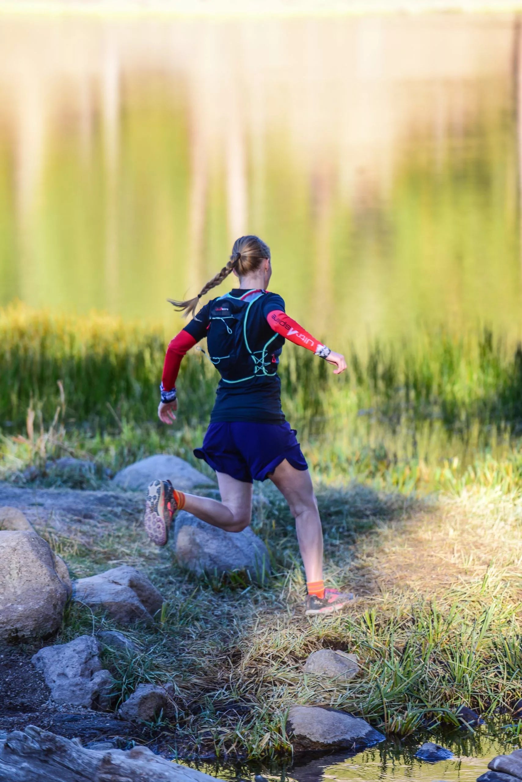 ULTRASPIRE Astral 4.0 Race Vest 9L - Women's