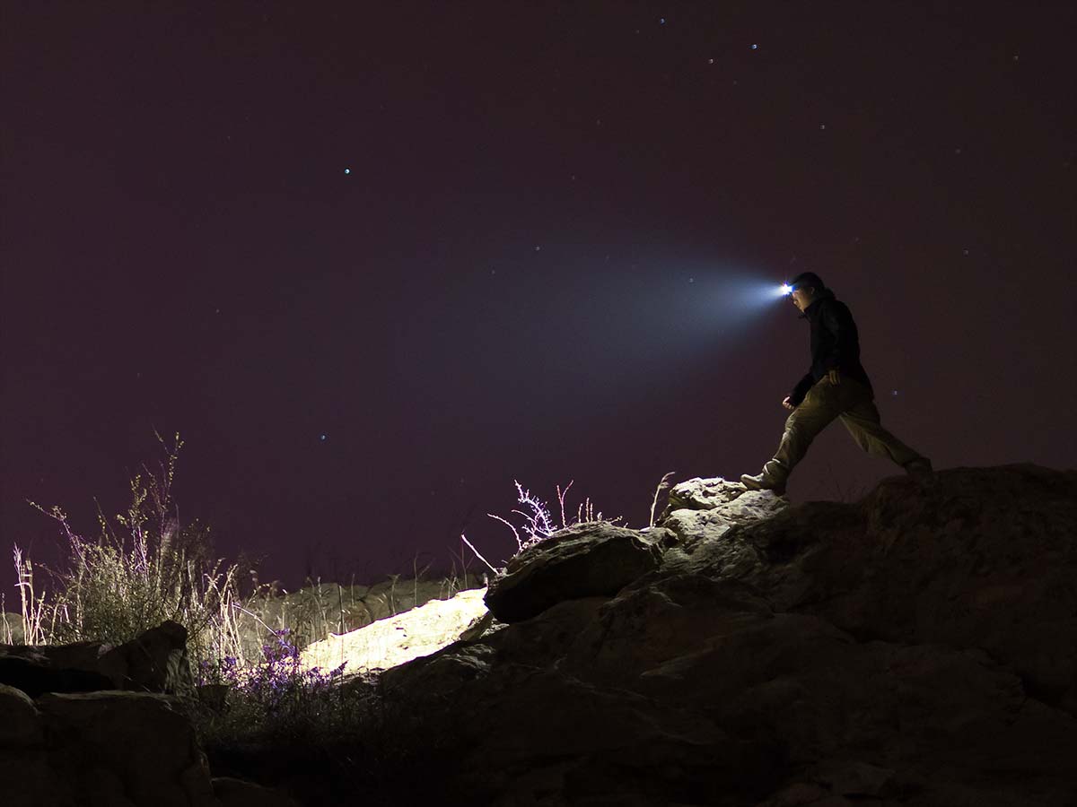 FENIX HL18R Headlamp - 400 lumens