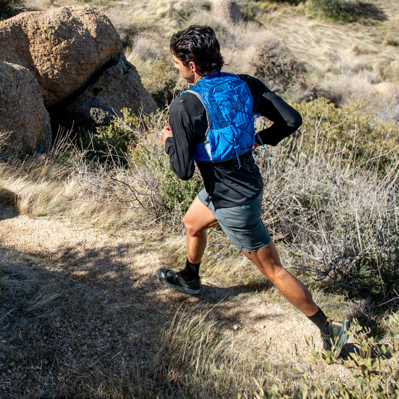 ULTIMATE DIRECTION Mountain Vest 6.0 13.4L