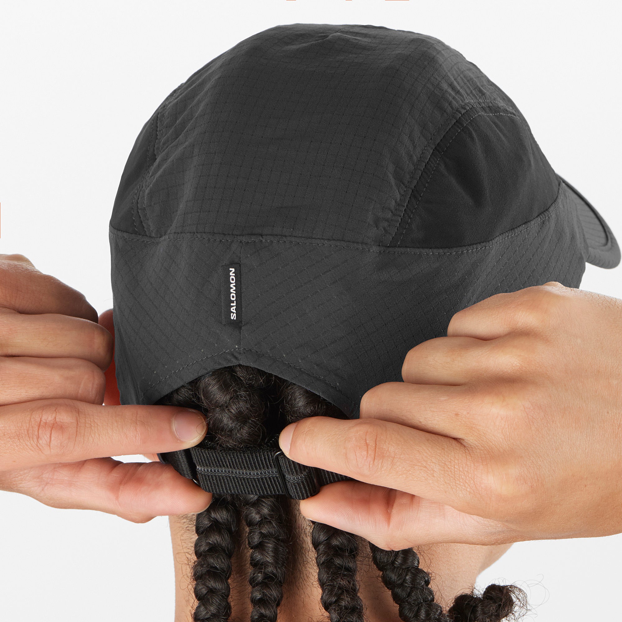 SALOMON Sense Aero Cap