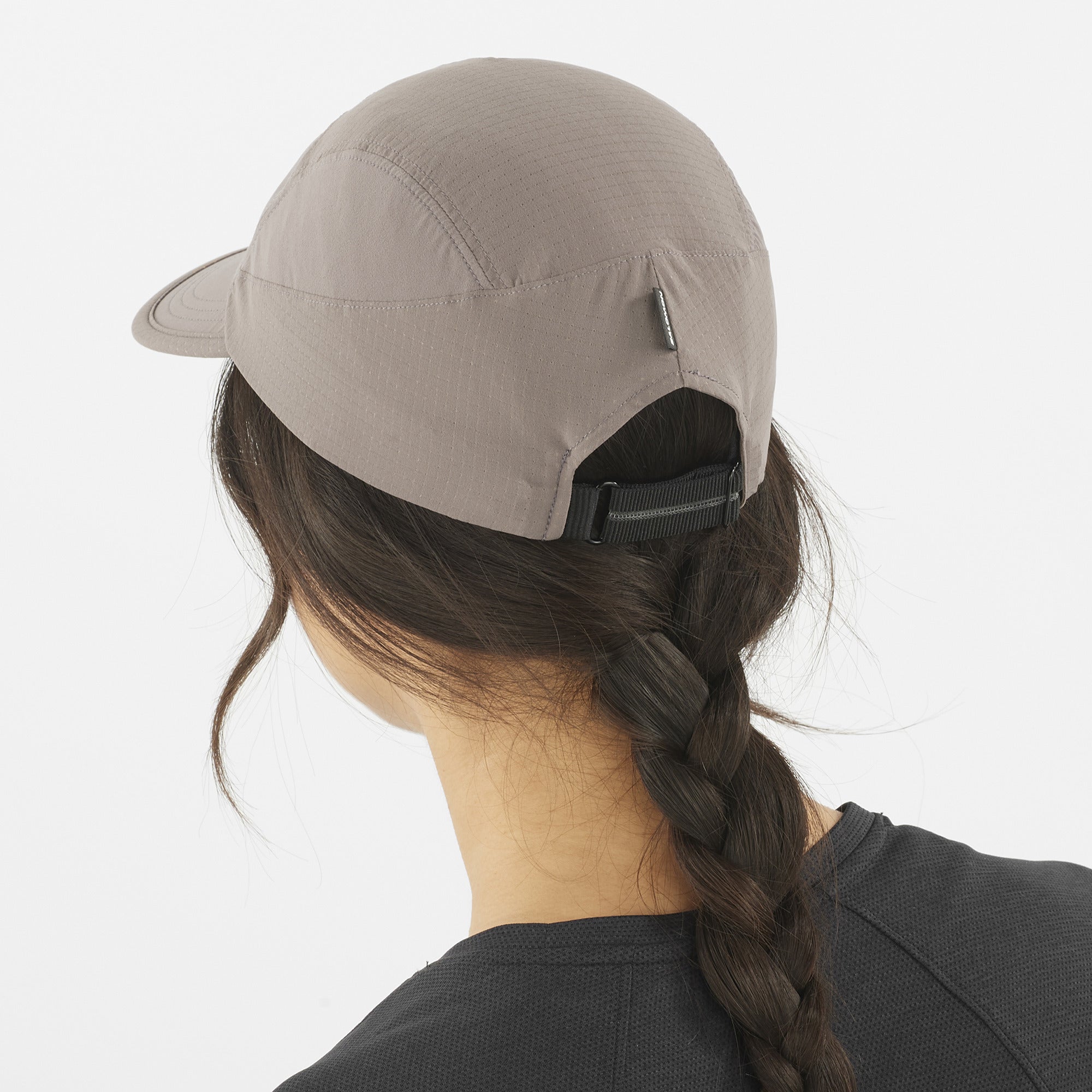 SALOMON Sense Aero Cap