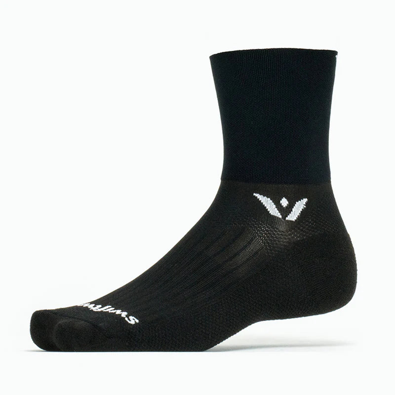 SWIFTWICK Aspire Four Crew Socks